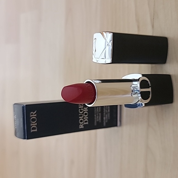 Christian Dior Rouge Dior Couture Lipstick - 999 Satin Lipstick (Refillable) - Picture 3 of 5
